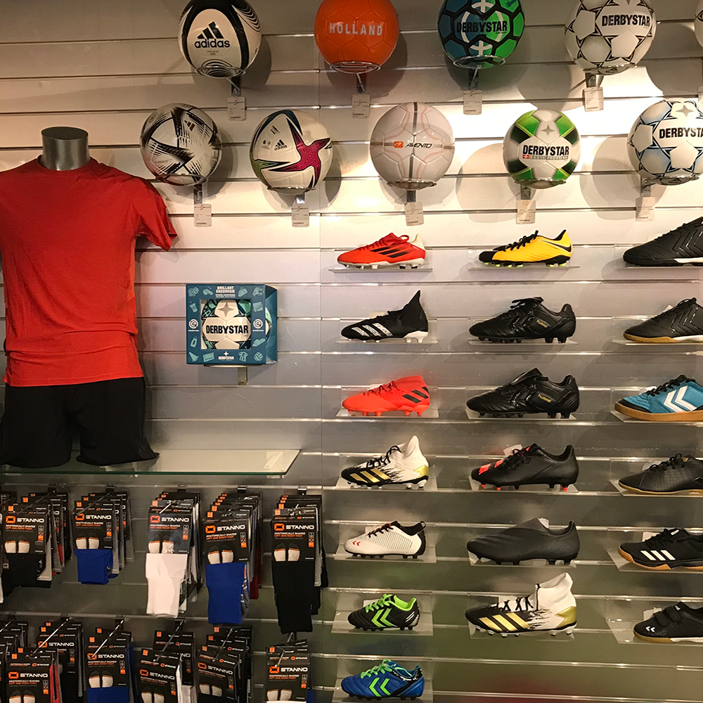 merknaam Onzin ga winkelen De sportwinkel van Nijmegen | Staal Sport | Al 45 jaar ervaring